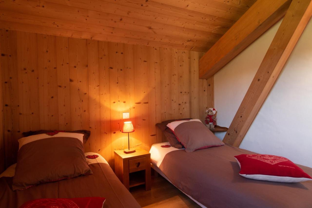 Gîte Balnéo Au Coeur des Alpes Taninges Extérieur photo